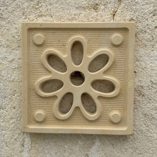 Prese d'aria griglia areazione in Pietra Leccese | mod. GRECÌA - CRC Artigian Design