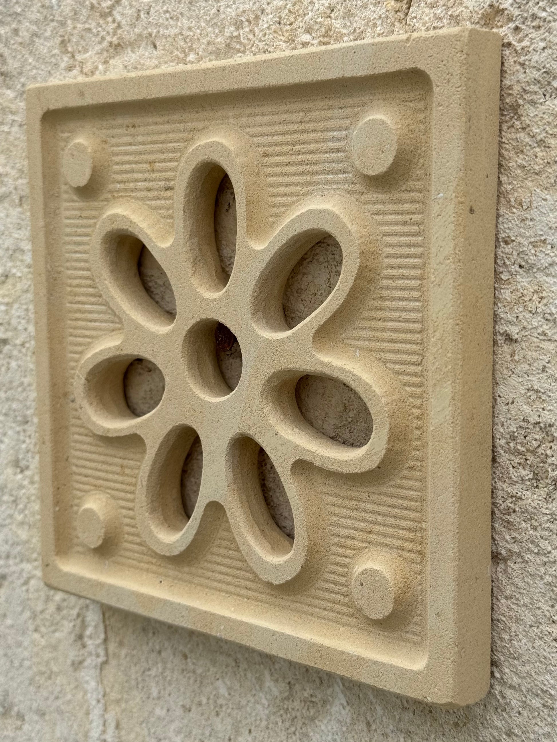 Prese d'aria griglia areazione in Pietra Leccese | mod. GRECÌA - CRC Artigian Design