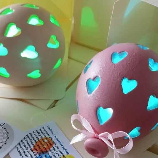 Ceramic balloons with LED