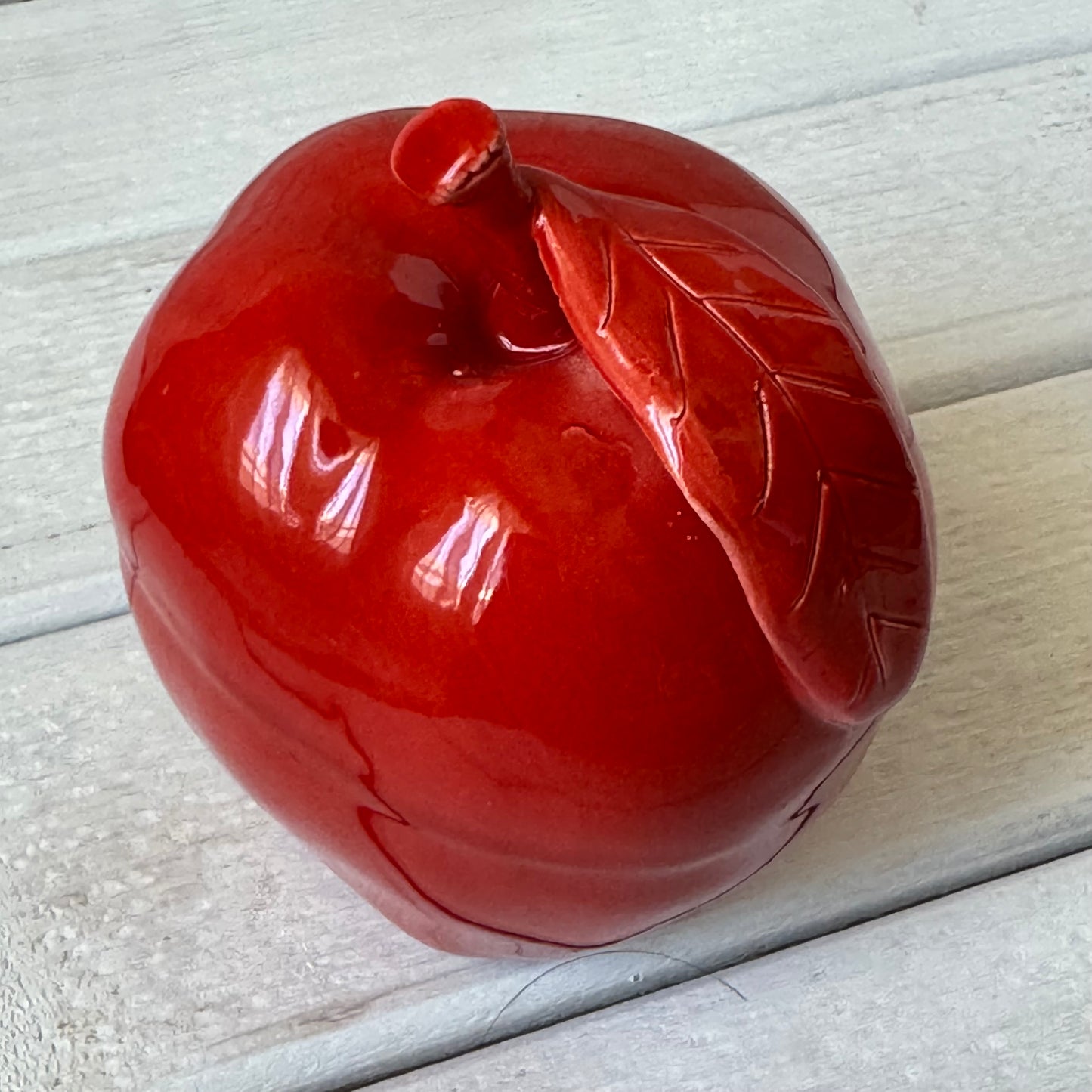 Ceramic apple